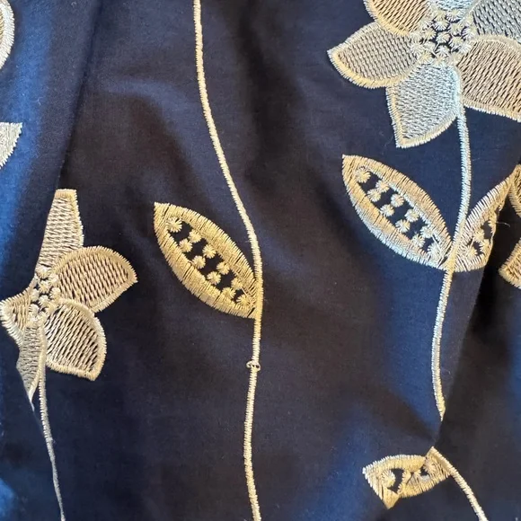 Avec Les Filles Women's Cotton Embroidered Square-Neck Tank Top & Midi Skirt - Picture 6 of 7